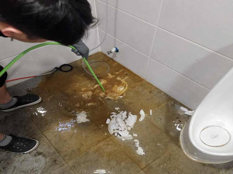 시흥 역류 작업사례 11